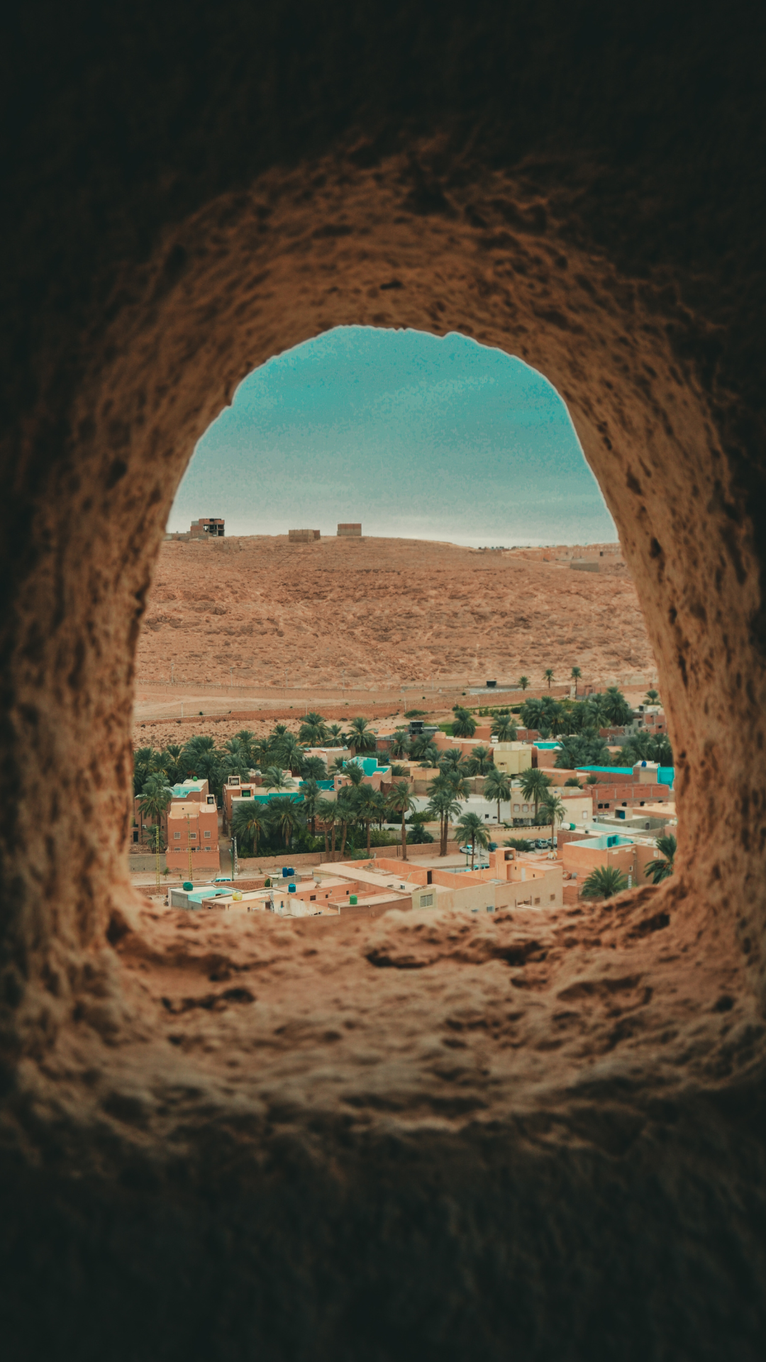 Pictures-for-the-new-country-guides-1.png